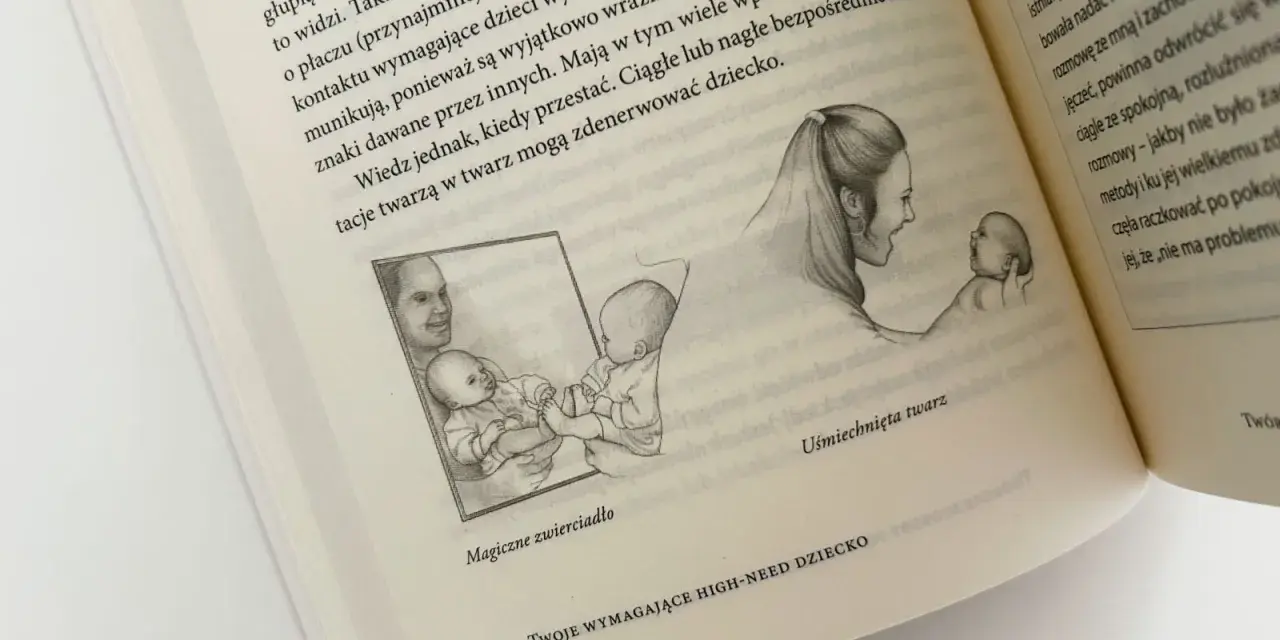 Ilustracja przedstawia matkę i dziecko, a także odbicie w lustrze. Dziecko jest wymagające, ale matka reaguje z miłością.